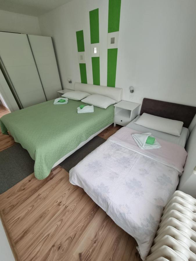 Apartment Yoya Plitvička Jezera Esterno foto