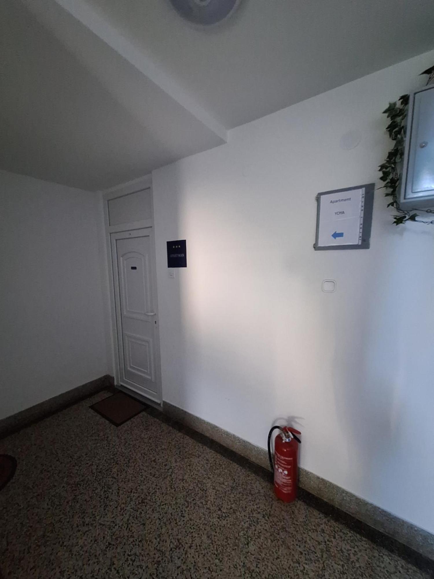 Apartment Yoya Plitvička Jezera Esterno foto